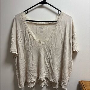 American Eagle Outfitters Cream Lace-Trim V-Neck Cropped